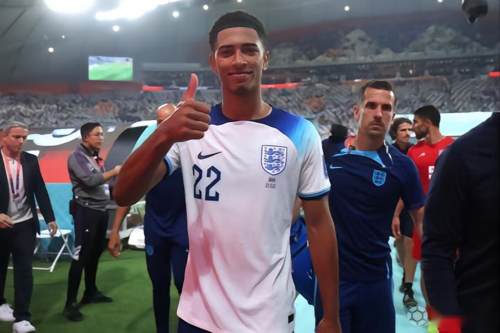 第一时间发 第一时间发