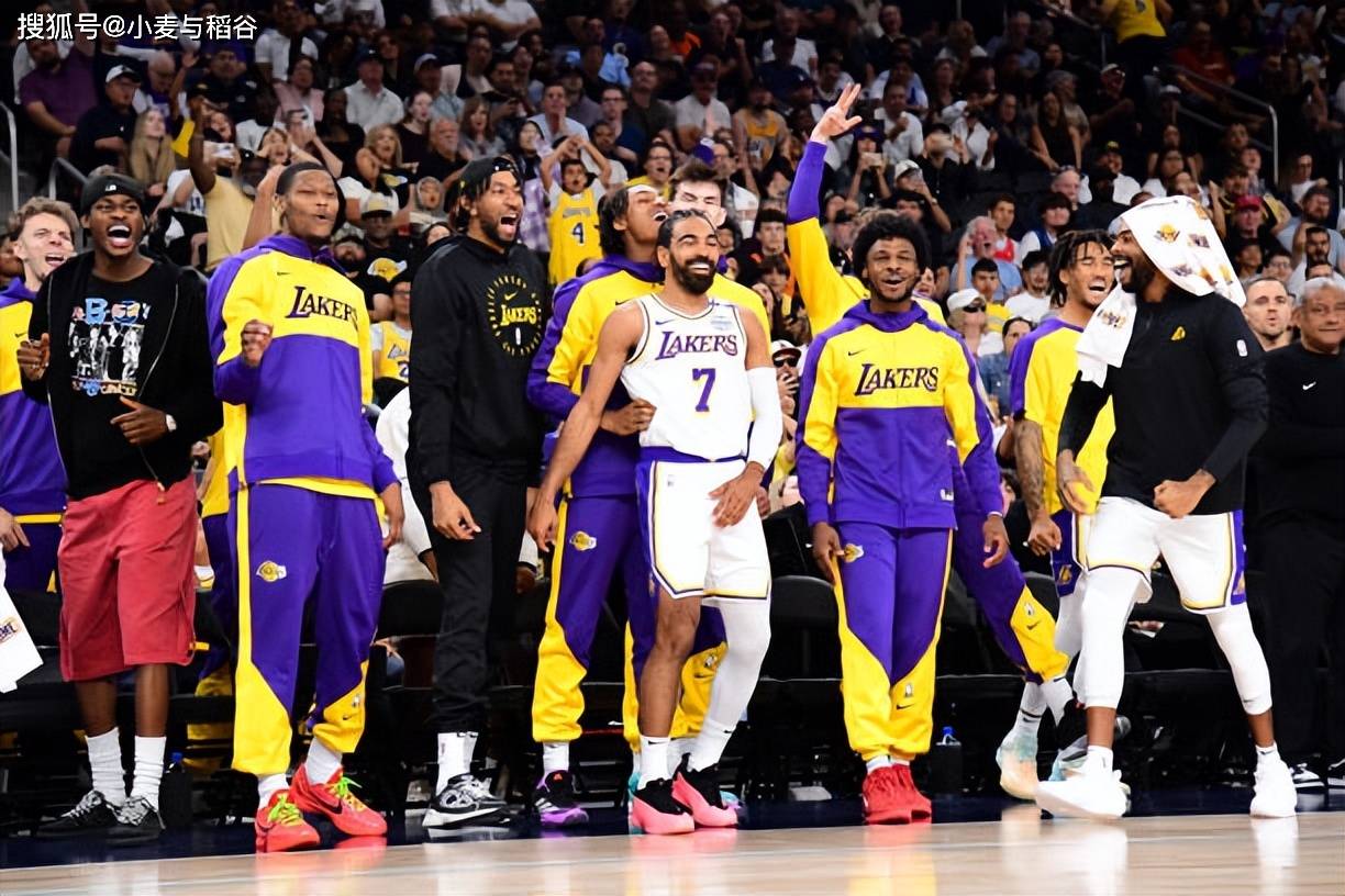 的一朵浪花 的一朵浪花